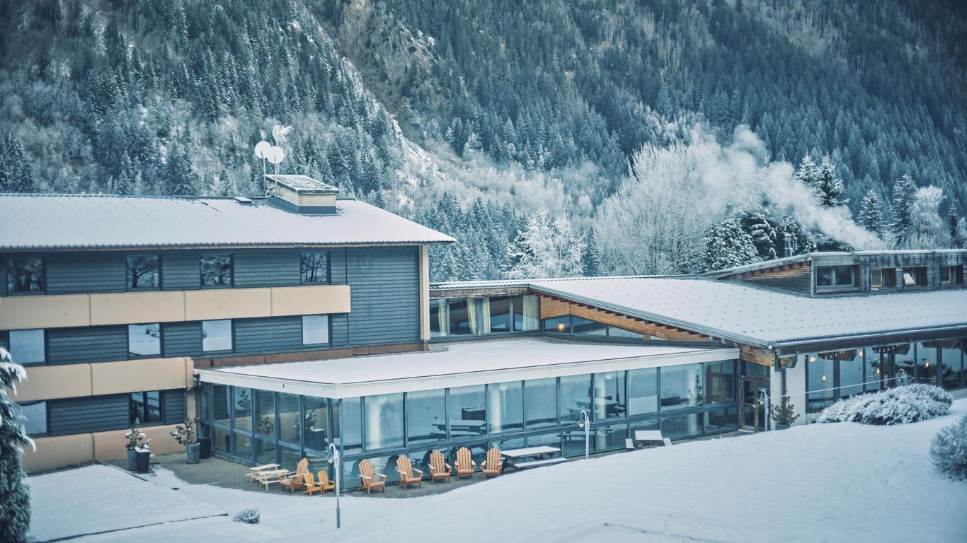 بيج سكاي هوتل آند سبا