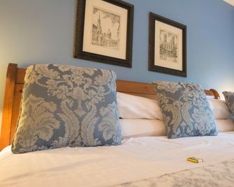 Luisa's Suite Retreat - Niagara-on-the-Lake - Soveværelse