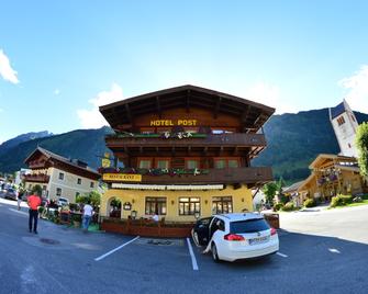 Hotel Post Fusch - Fusch an der Grossglocknerstrasse - Budynek