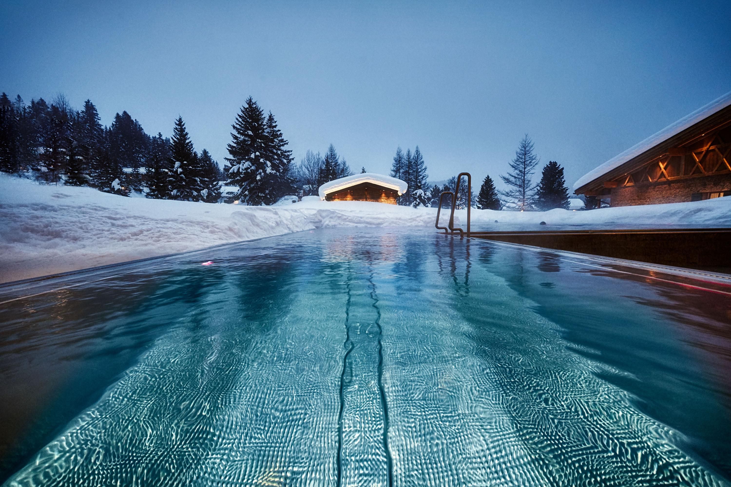 Post Lech Arlberg - לך אם ארלברג - בריכה