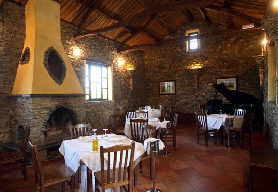 Hotel Y Apartamentos Penarronda Playa 66 2 0 0 Castropol Hotel Deals Reviews Kayak