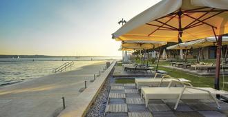 Wellness Hotel Apollo - LifeClass Hotels & Spa - Portorož - Beach