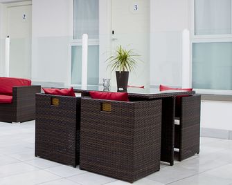 La Boutique Puerta Osario - Córdoba - Lobby