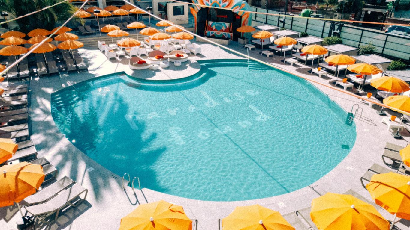 هوتل مارينا