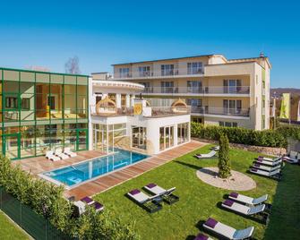 Lifestyle Resort Zum Kurfürsten - Bernkastel-Kues - Bygning
