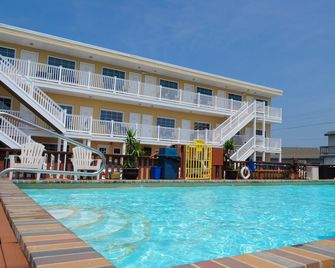 Sea Horse Motel - Beach Haven - Басейн