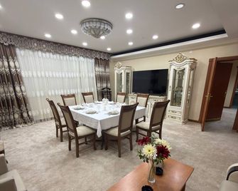 Khorezm Palace - Urgench - Dining room