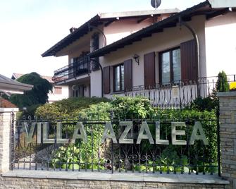 Villa Azalea - Como - Budynek