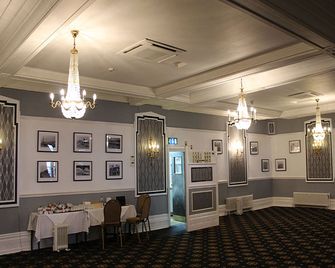 Queens Hotel - بلاكبول - وسائل الراحة في مكان الإقامة