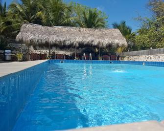 Hotel El Quemaito - Santa Cruz de Barahona - Pool