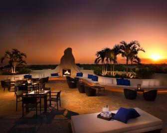 The Mayfair at Coconut Grove - Miami - Patio
