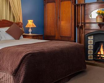Orana House - Hobart - Bedroom