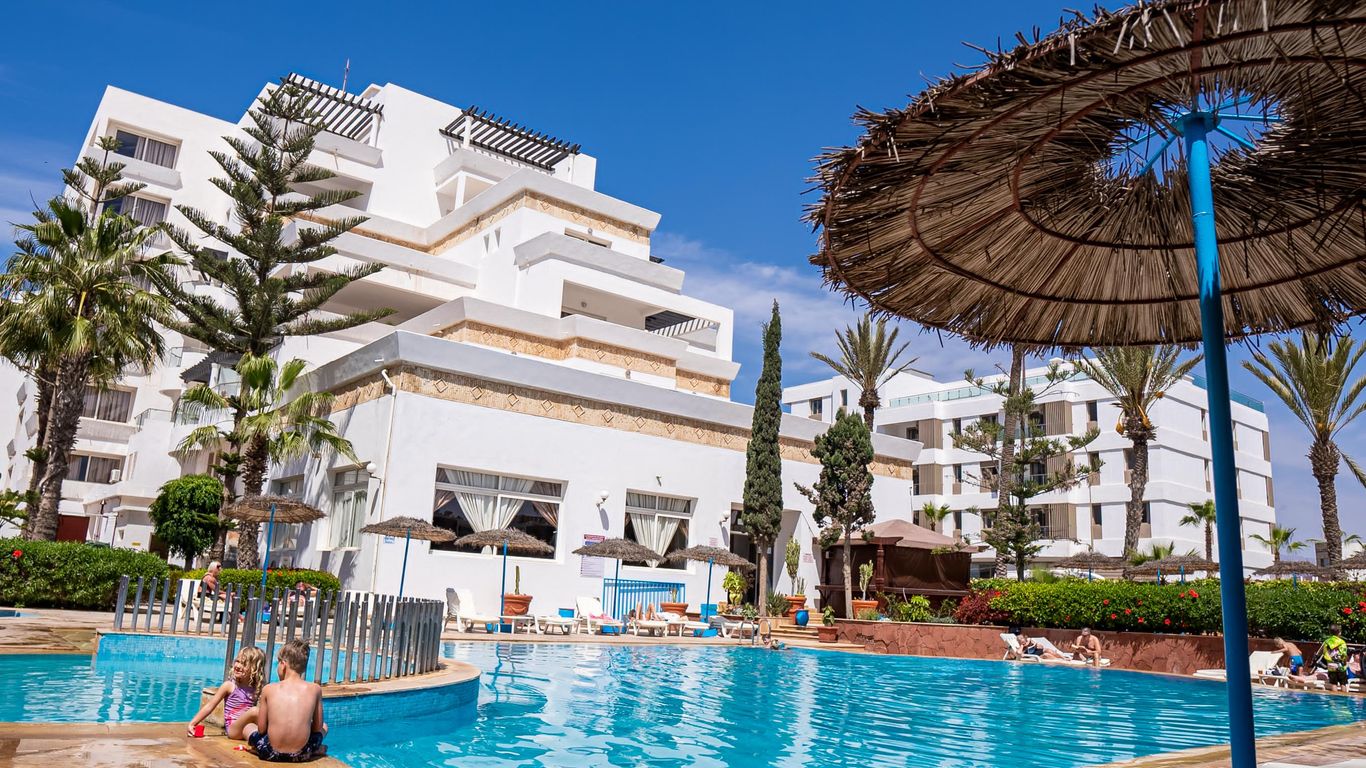 Intouriste Hôtel & Suites