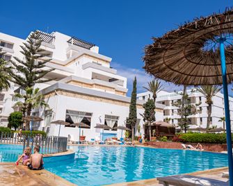 Intouriste Hôtel & Suites - Agadir - Pool