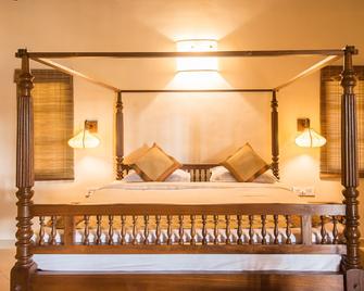 Raindrops Resorts - Sultan Bathery - Bedroom