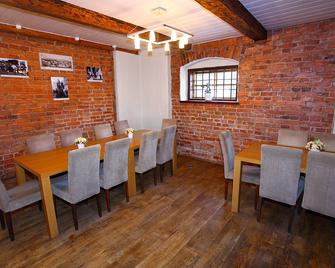 Guesthouse Mõisa Ait - Voru - Restaurante