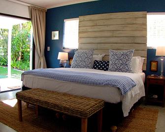Long Story Guest House - Plettenberg Bay - Bedroom