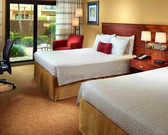 Courtyard by Marriott West Palm Beach - West Palm Beach - Bedroom