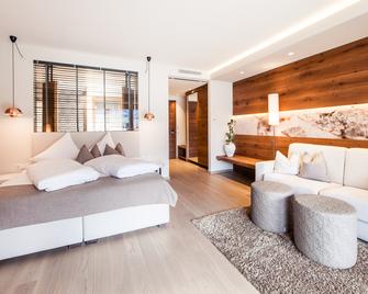 Hotel Prokulus - Naturns - Schlafzimmer