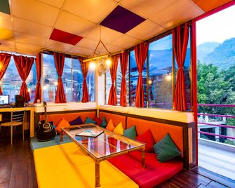 Gostops Rishikesh Tapovan - Rishikesh - Balcony