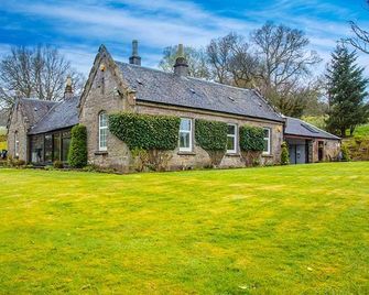 Sheildaig Farm - Alexandria - Bygning