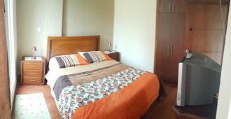 Hotel Jardines del Rio - Loja - Bedroom