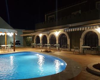 Hostal Castellverd - Vinaròs - Pool