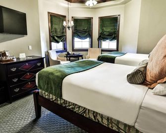 The Springs Resort and Spa - Pagosa Springs - Bedroom