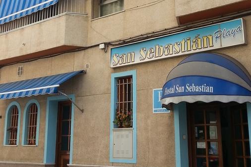 Hostal San Sebastián - Almuñécar - Κτίριο