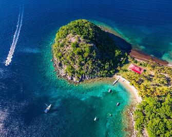 لا كريول بيتش أوتل آند سبا - لو جوسيير - شاطئ