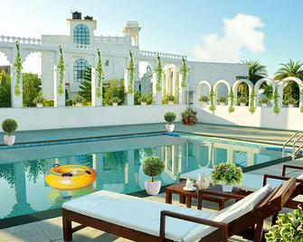 Narayan Niwas Resort - Ranakpur - Pool