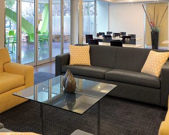 بارك إن باي راديسون ميلبورن كارلتون - ميلبورن - غرفة معيشة