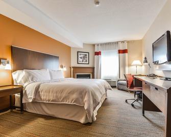 Four Points by Sheraton Barrie - Barrie - Habitación