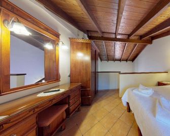 Magda's Hotel Apartments - Parga - Quarto