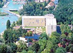 Hotel Club Tihany - Tihany - Gebouw