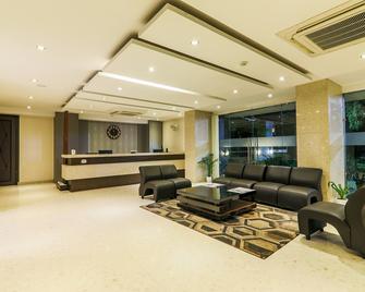 Magnus Star Residency - Pune - Lobby