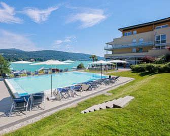 Seehotel Süd - Adults Only - Velden am Wörthersee - Piscine