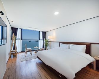 Hotel Urban Island - Namhae - Bedroom