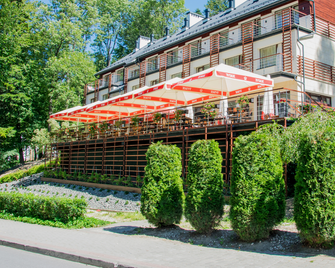 Klimat - Iwonicz-Zdrój - Building