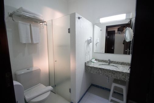 Aguas Do Iguacu Hotel - Foz do Iguaçu - Bathroom