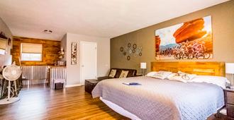 Buffalo Lodge Bicycle Resort - Colorado Springs - Phòng ngủ