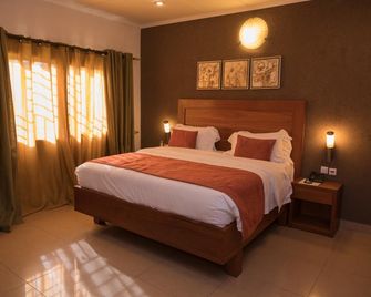 Hotel Du Lac - كوتونو - غرفة نوم