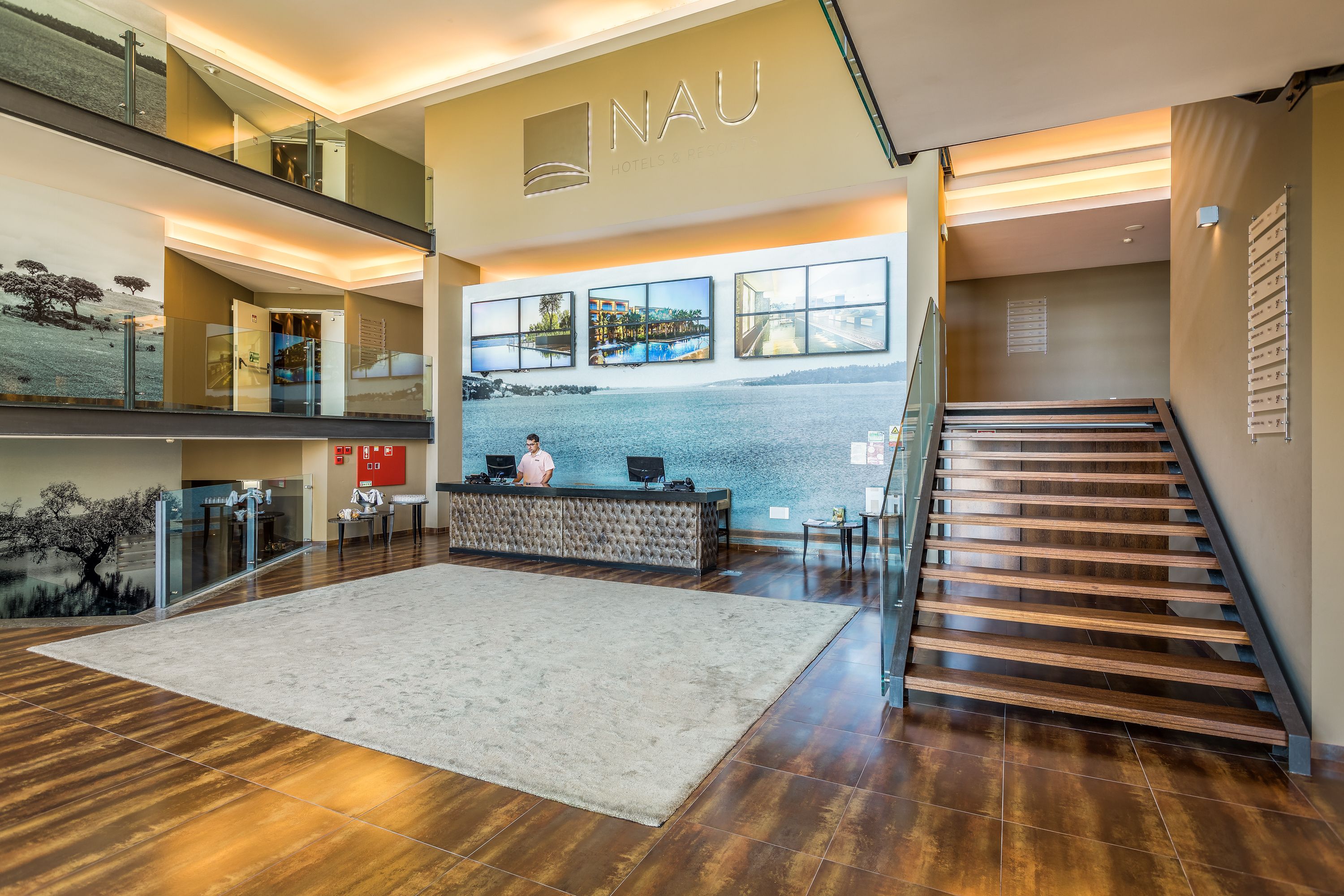 Front desk view of null, located in null. Image provided by Official Hotel Information