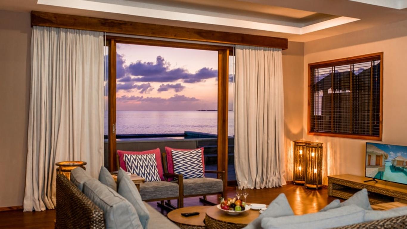 Kudafushi Resort And Spa
