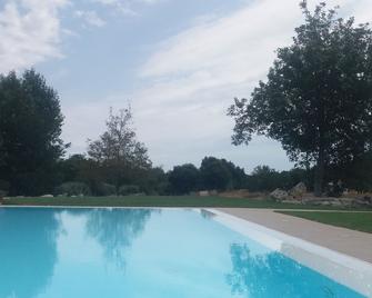 Tenuta Aguglia - Rigolizia - Piscina