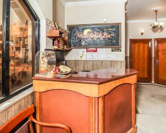 Ashoka Regency - Ambāla - Front desk