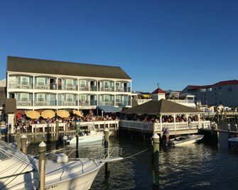 Talbot Inn - אושן סיטי - בניין