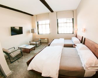 The Roundhouse - Beacon - Sypialnia