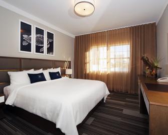 San Juan Hotel - Miami Beach - Bedroom