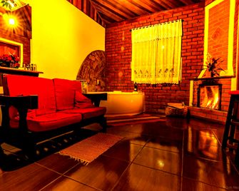 Pousada Amor Perfeito - Visconde de Maua - סלון